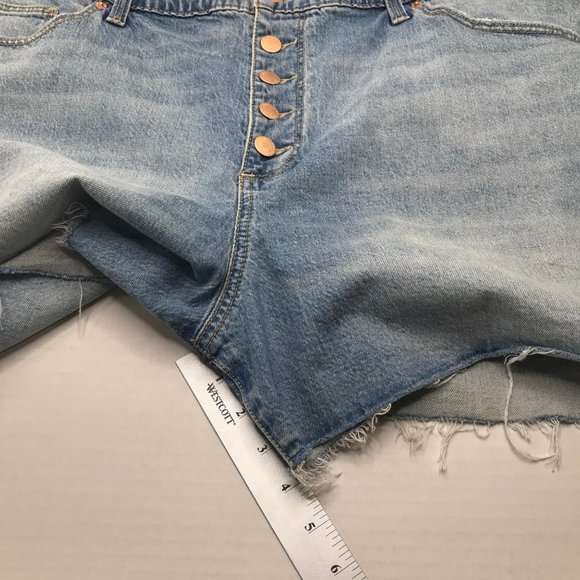 Universal Thread Women's Size 22W Vintage Midi Short Cut Off Blue Denim New - Picture 8 of 14